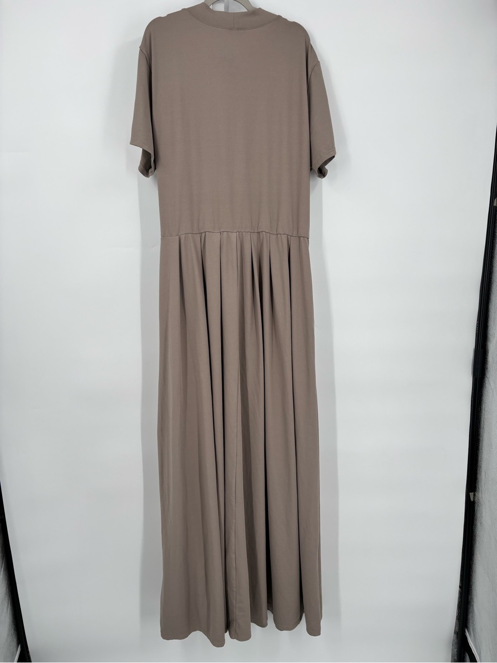 HALARA stand collar short sleeve pocket maxi dress - Picture 5 of 7
